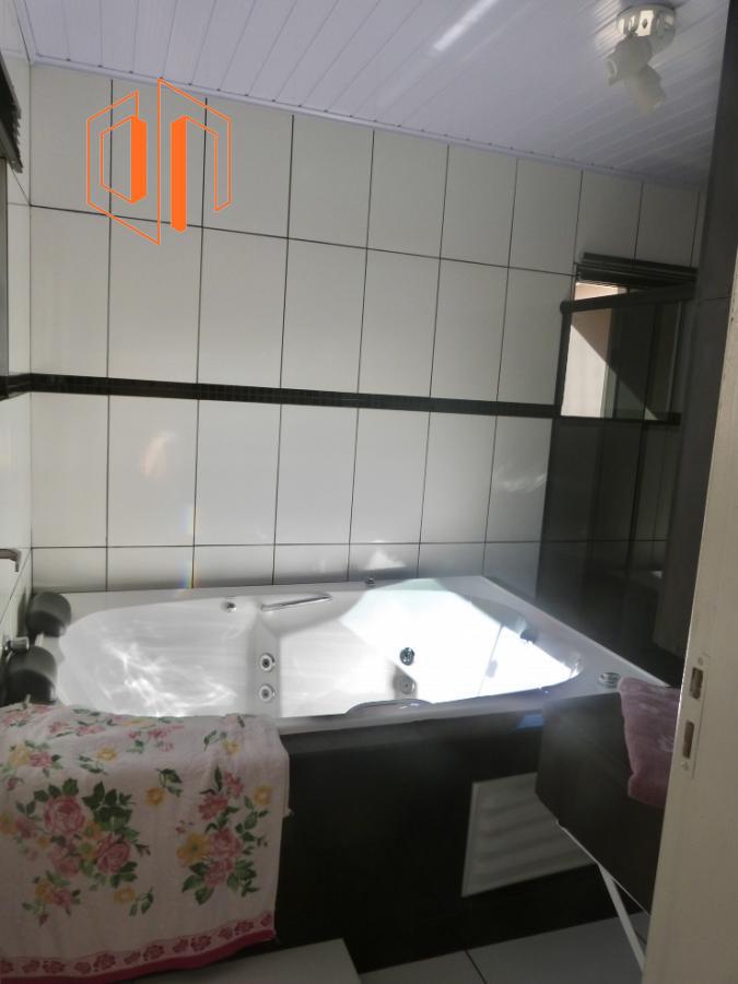 Casa à venda com 4 quartos, 300m² - Foto 16