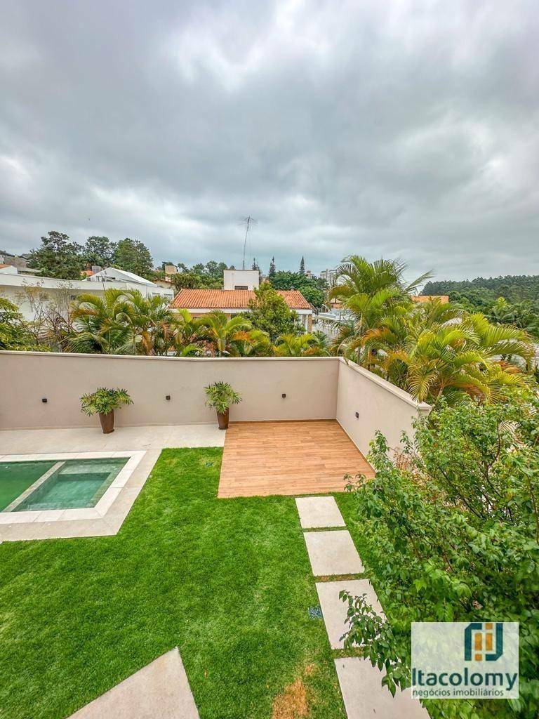 Casa de Condomínio à venda com 4 quartos, 640m² - Foto 13