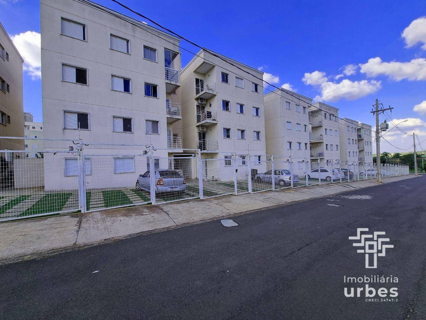 Apartamento à venda com 3 quartos, 66m² - Foto 1