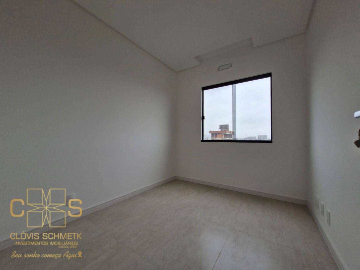 Apartamento à venda com 3 quartos, 76m² - Foto 9