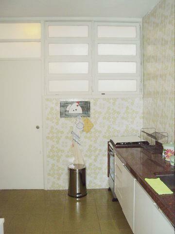 Apartamento à venda com 2 quartos, 100m² - Foto 12