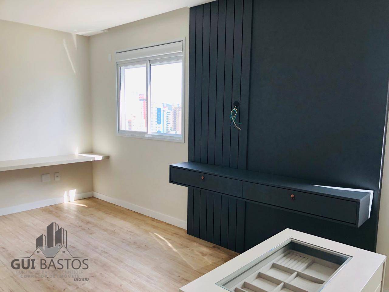 Apartamento à venda com 4 quartos, 165m² - Foto 16