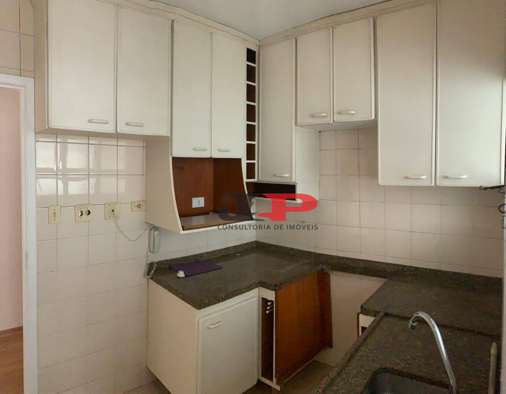 Apartamento para alugar com 3 quartos, 70m² - Foto 10