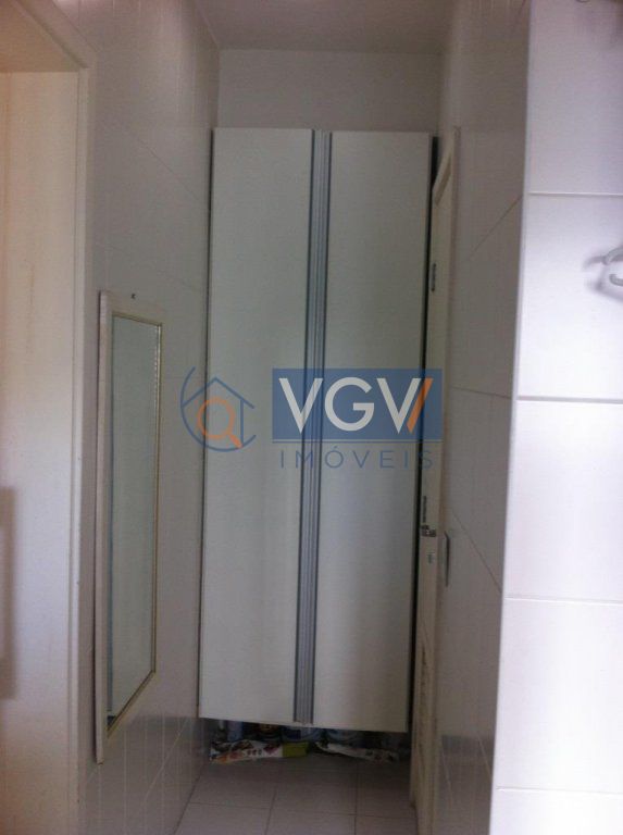 Apartamento à venda com 3 quartos, 112m² - Foto 9