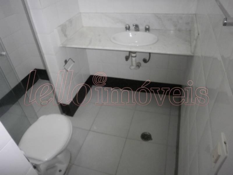 Apartamento para alugar com 2 quartos, 116m² - Foto 13