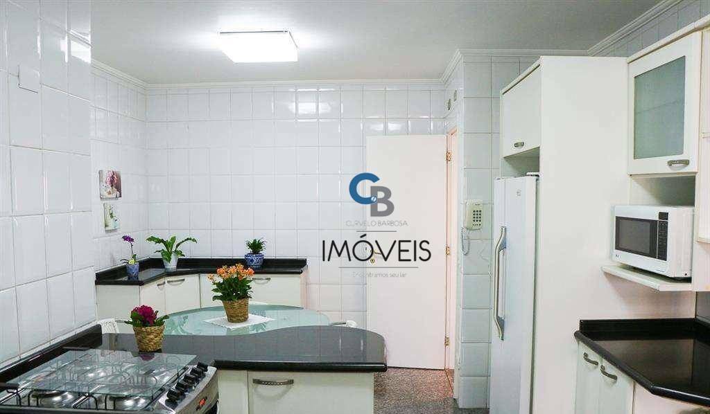 Apartamento à venda com 3 quartos, 137m² - Foto 14