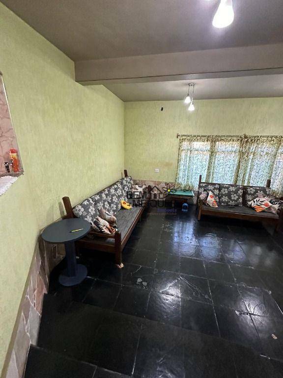 Sobrado à venda com 4 quartos, 300m² - Foto 24