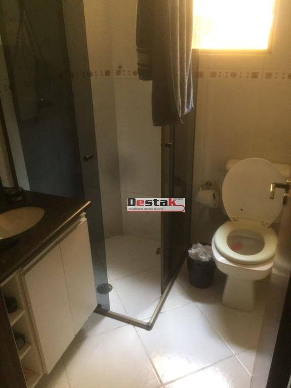 Apartamento à venda com 3 quartos, 77m² - Foto 10