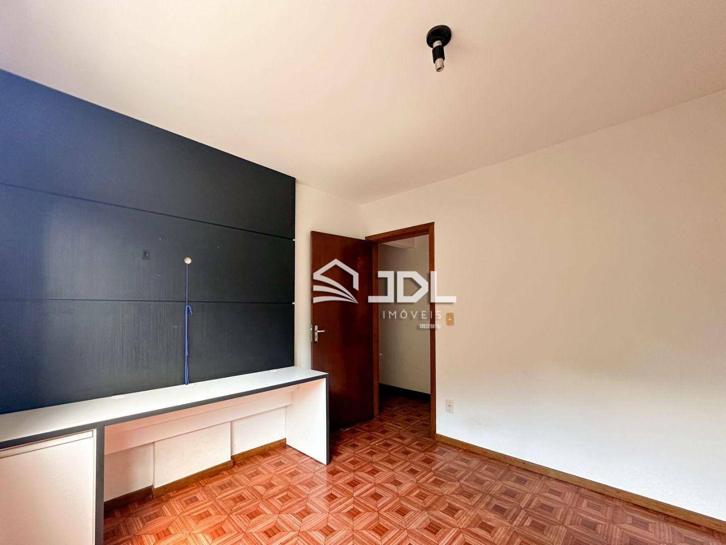 Apartamento à venda com 3 quartos, 110m² - Foto 22