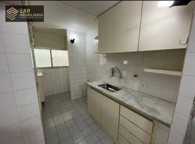 Apartamento à venda com 2 quartos, 55m² - Foto 2