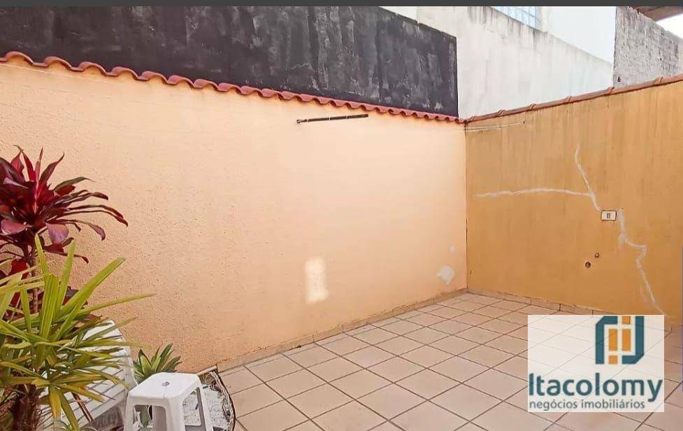 Casa à venda com 3 quartos, 111m² - Foto 33