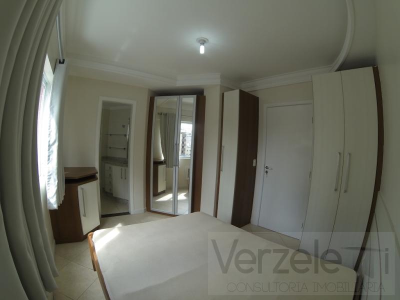 Apartamento à venda com 3 quartos, 127m² - Foto 16