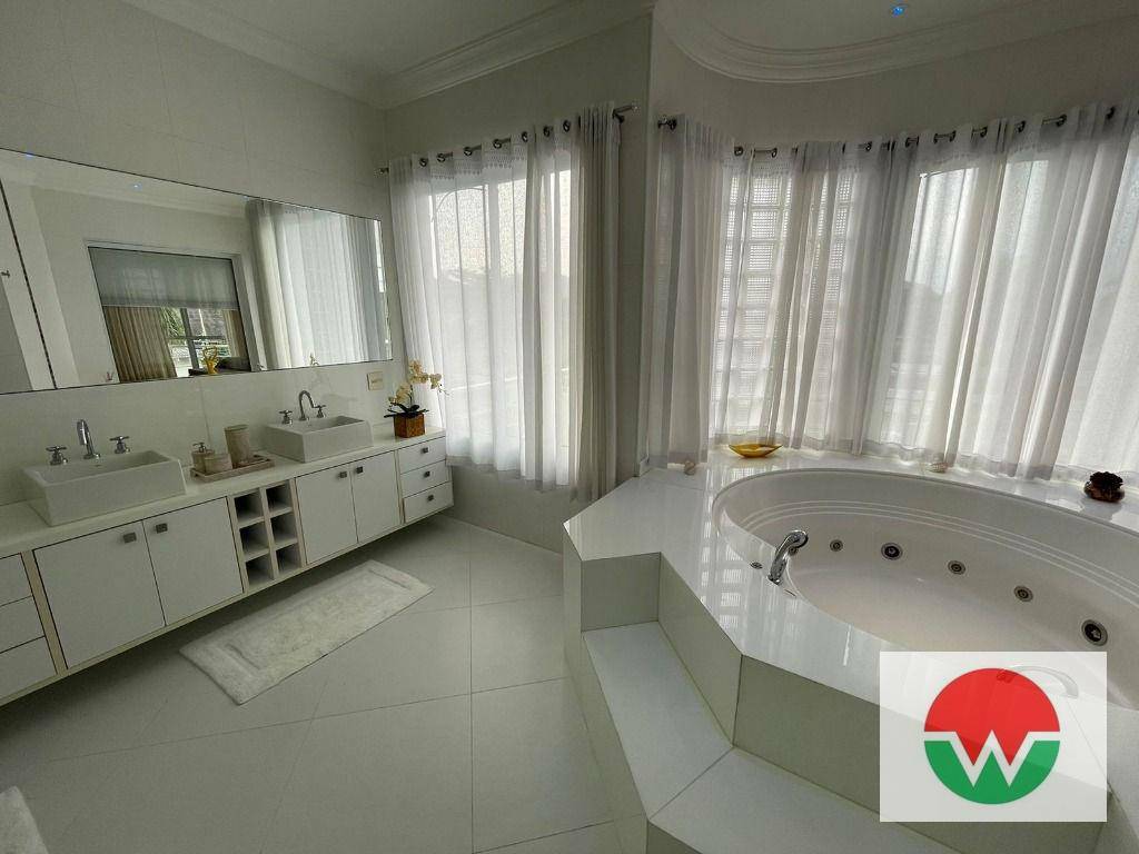 Casa de Condomínio à venda com 7 quartos, 550m² - Foto 36