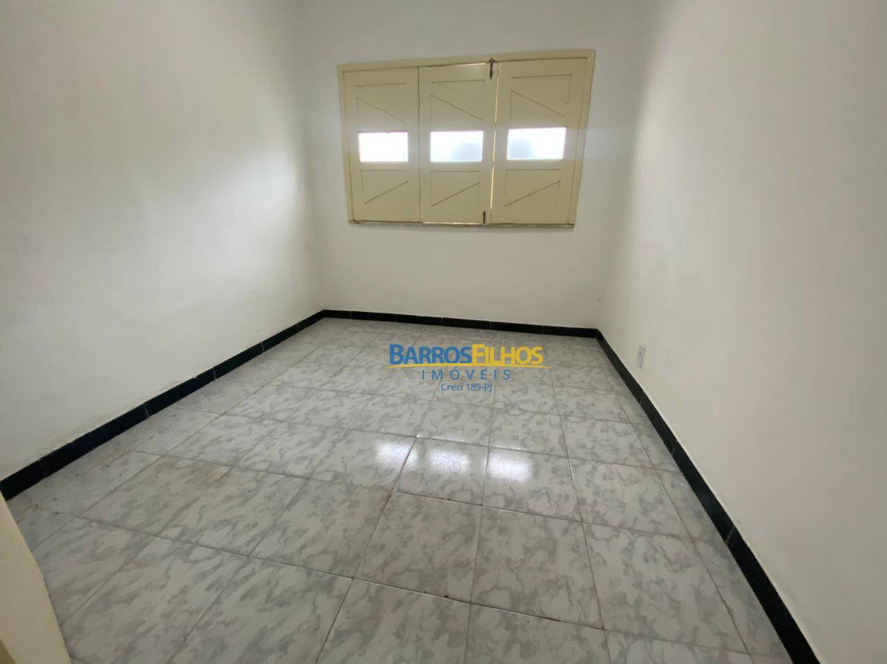 Casa à venda com 3 quartos, 150m² - Foto 10