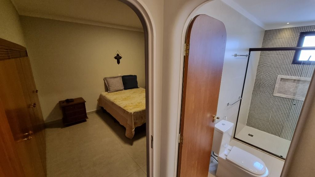 Apartamento à venda com 3 quartos, 140m² - Foto 6