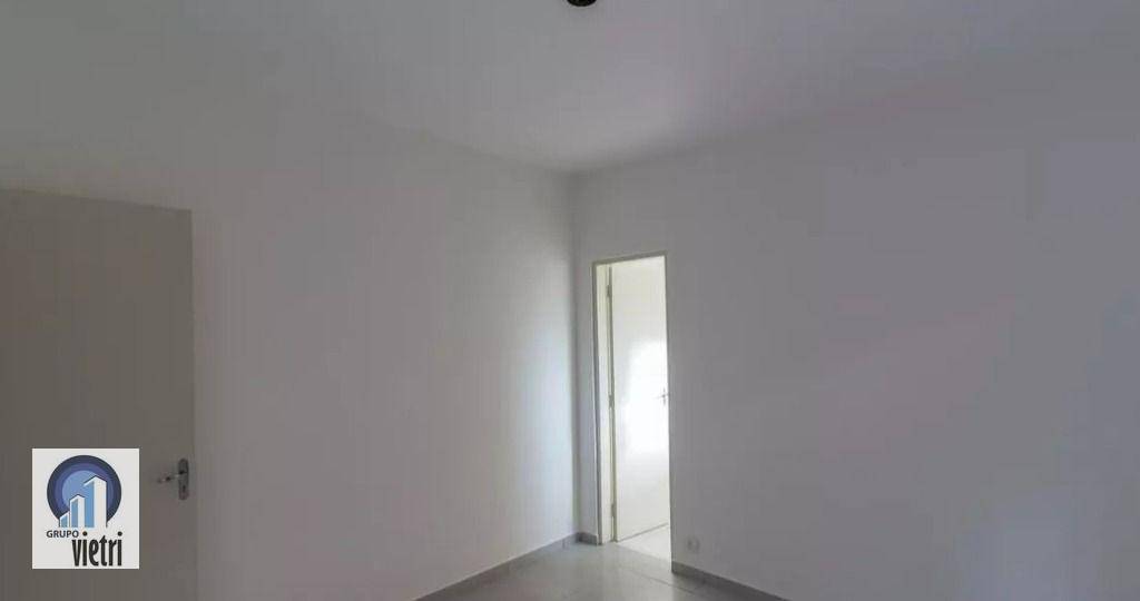 Casa para alugar com 2 quartos, 50m² - Foto 8
