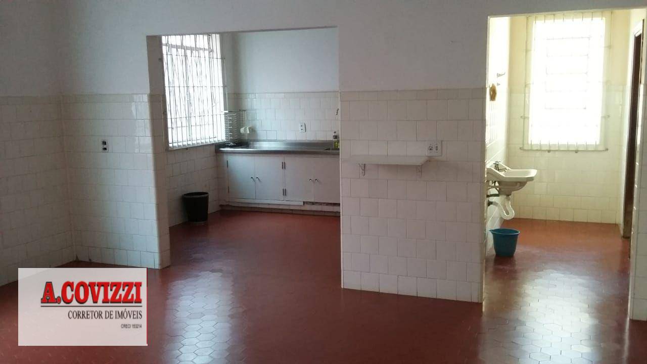 Casa à venda com 4 quartos, 210m² - Foto 10