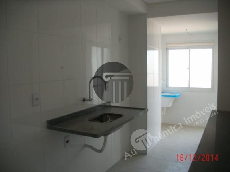 Apartamento à venda com 3 quartos, 74m² - Foto 2