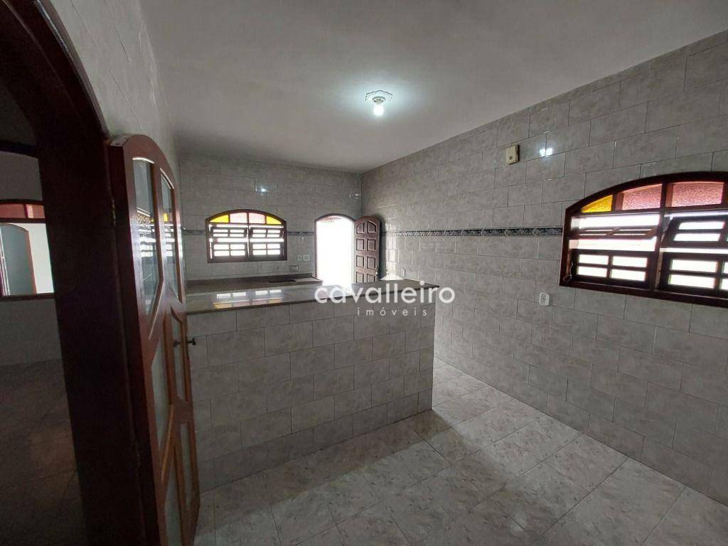 Casa de Condomínio à venda com 5 quartos, 244m² - Foto 16