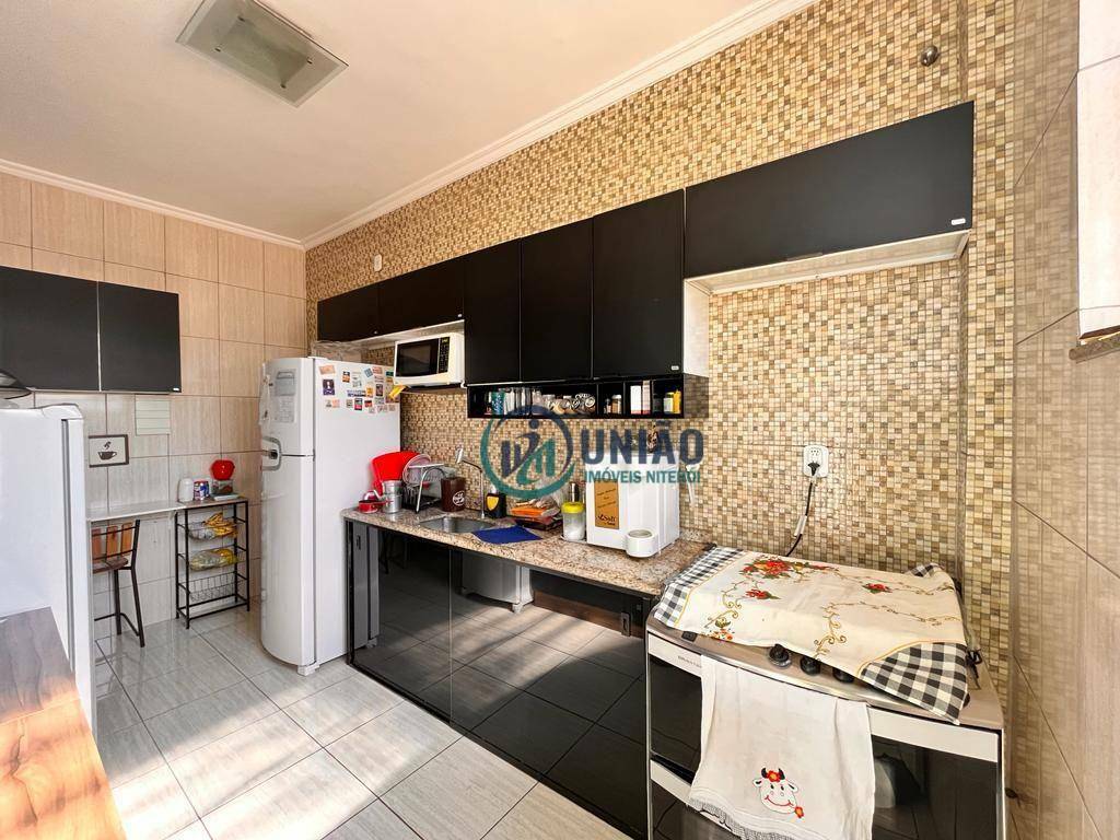 Apartamento à venda com 2 quartos, 85m² - Foto 16