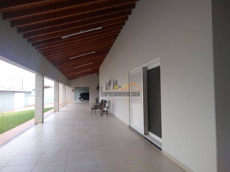 Casa de Condomínio à venda com 3 quartos, 1018m² - Foto 12