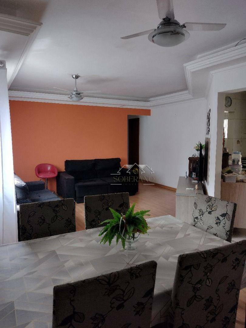 Apartamento à venda com 3 quartos, 202m² - Foto 7