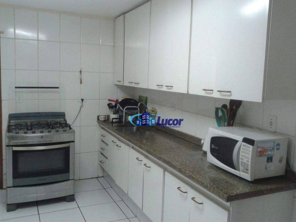 Apartamento à venda com 3 quartos, 85m² - Foto 3