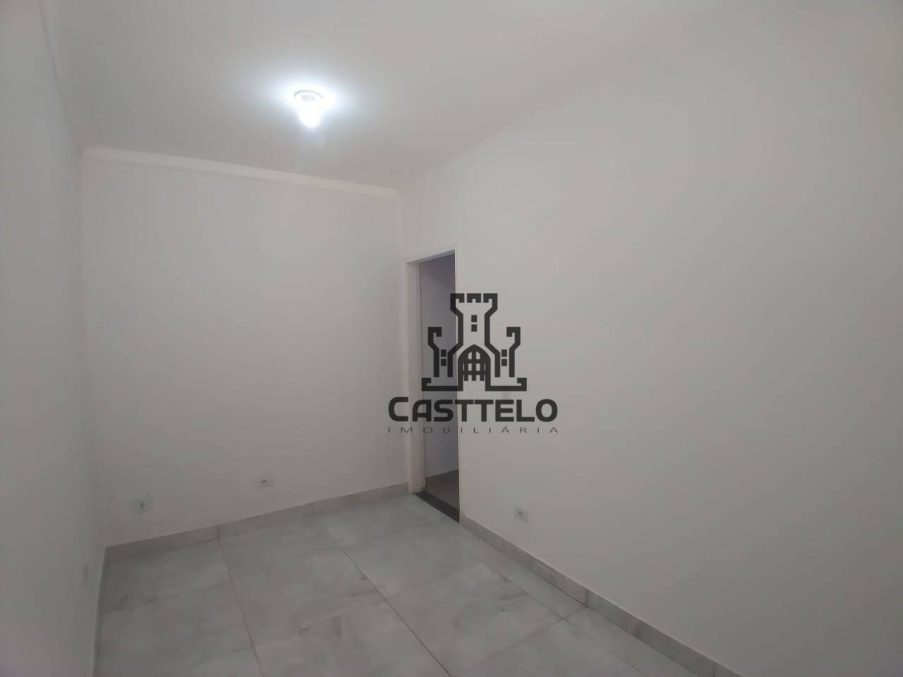 Sobrado à venda com 3 quartos, 150m² - Foto 4