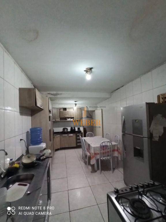 Sobrado à venda com 4 quartos, 95m² - Foto 4