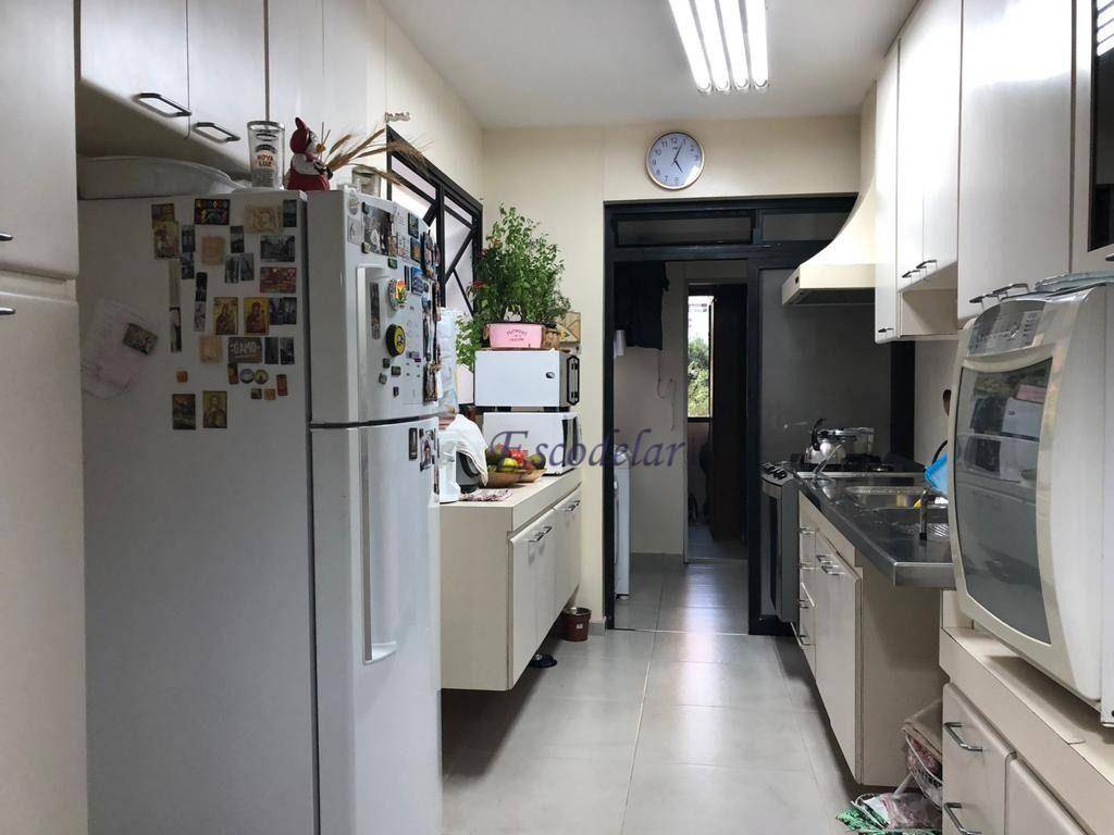 Apartamento à venda com 3 quartos, 171m² - Foto 15