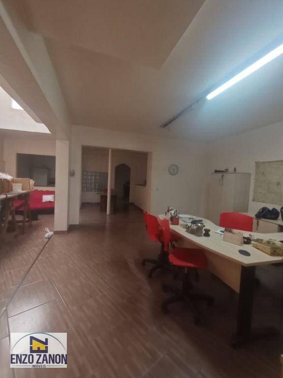 Sobrado à venda com 4 quartos, 195m² - Foto 8