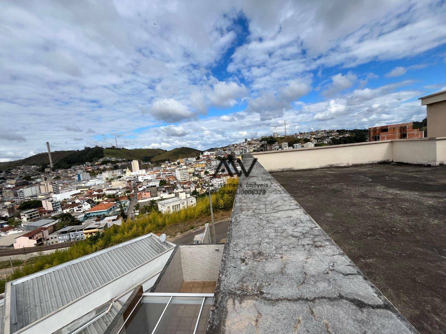 Casa à venda com 4 quartos, 344m² - Foto 48