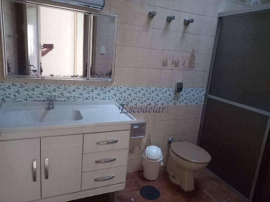 Casa à venda com 3 quartos, 220m² - Foto 27