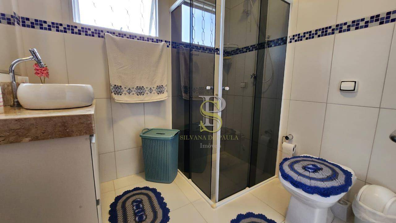 Casa de Condomínio à venda com 4 quartos, 290m² - Foto 29