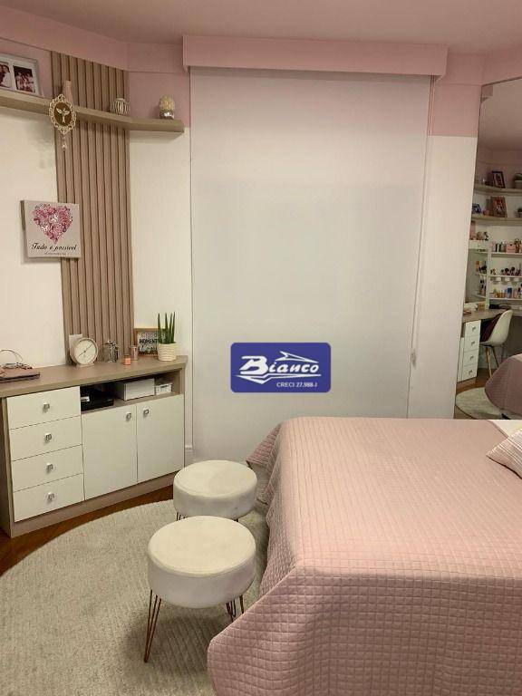 Sobrado à venda com 3 quartos, 330m² - Foto 22