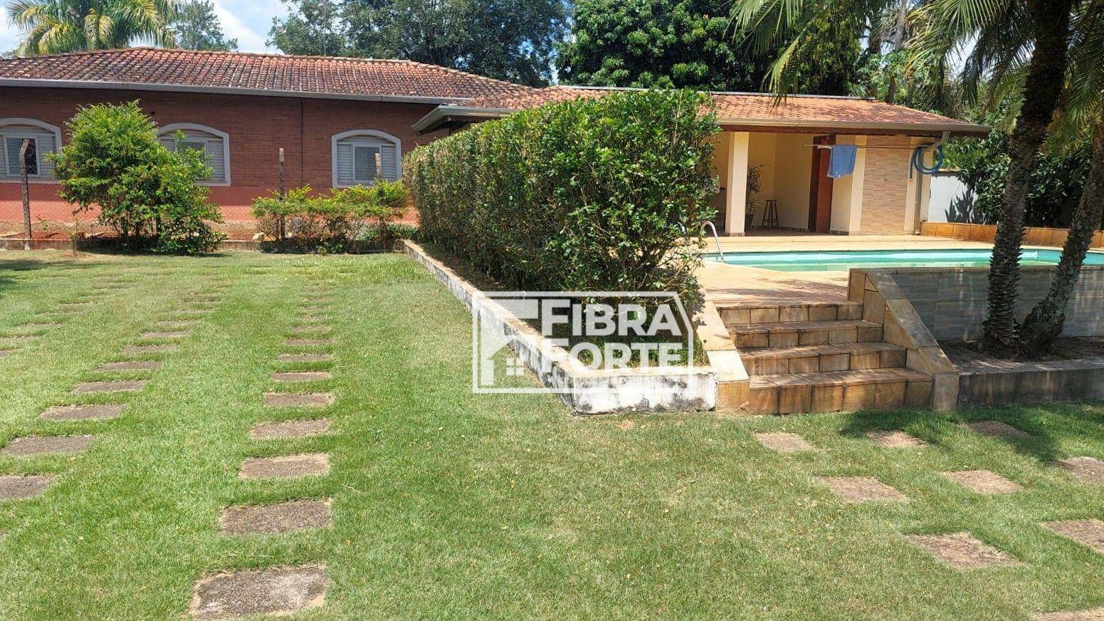 Chácara à venda com 3 quartos, 168m² - Foto 5