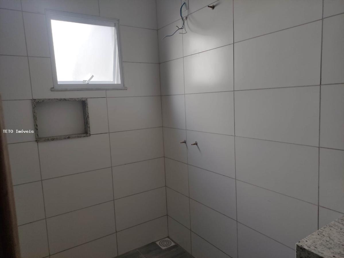 Casa à venda com 2 quartos, 130m² - Foto 17