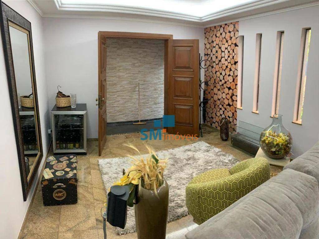 Casa à venda e aluguel com 4 quartos, 340m² - Foto 10