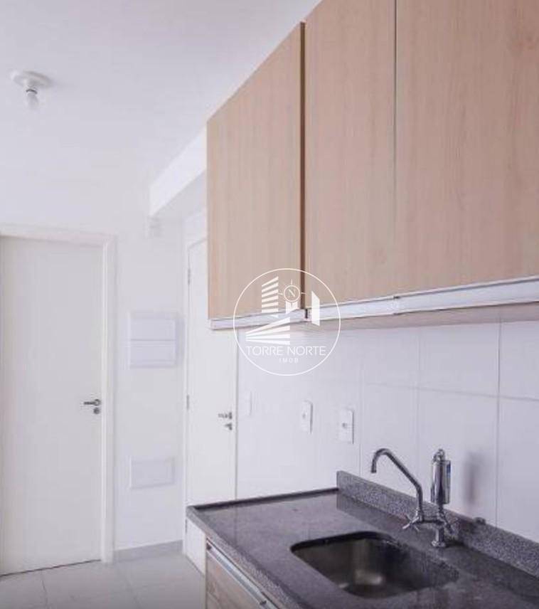 Apartamento à venda com 2 quartos, 35m² - Foto 9