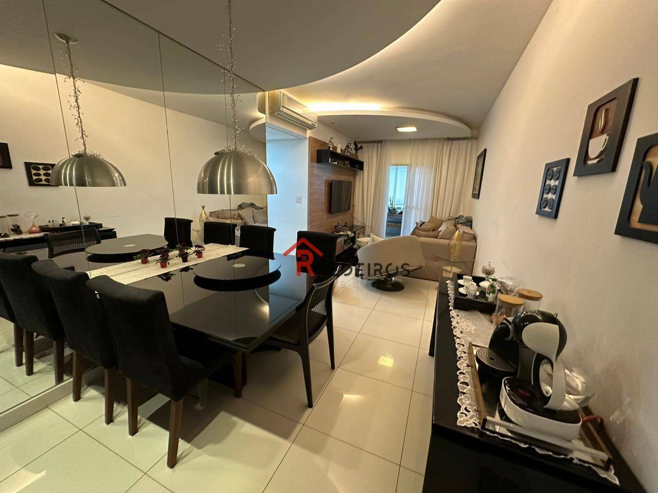 Apartamento à venda com 3 quartos, 103m² - Foto 1