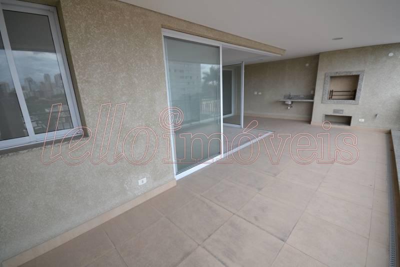 Apartamento à venda com 3 quartos, 158m² - Foto 2