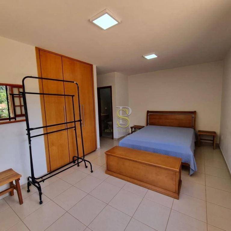 Chácara à venda com 5 quartos, 400m² - Foto 12