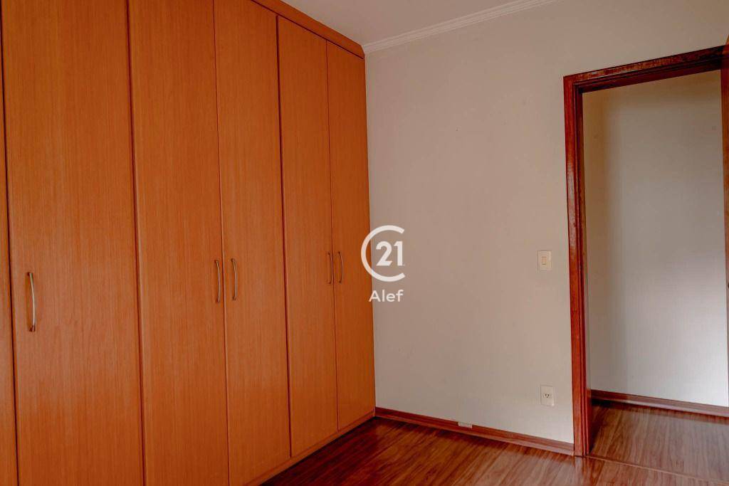 Apartamento para alugar com 2 quartos, 67m² - Foto 11