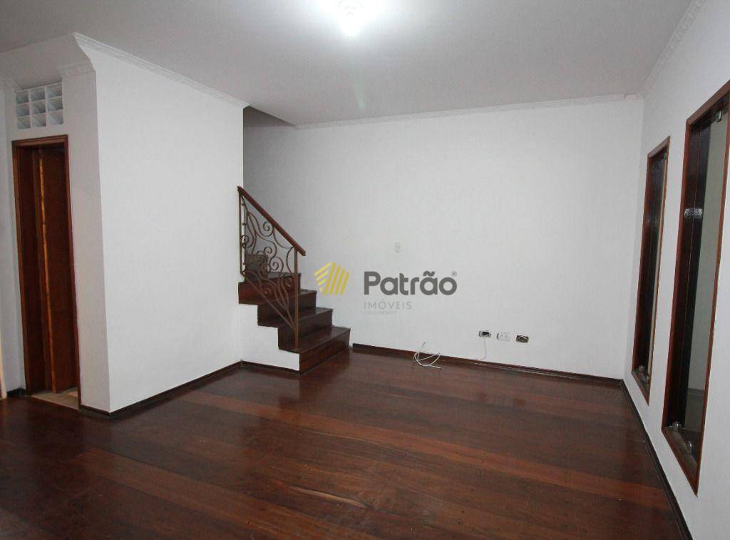 Sobrado à venda com 4 quartos, 176m² - Foto 2