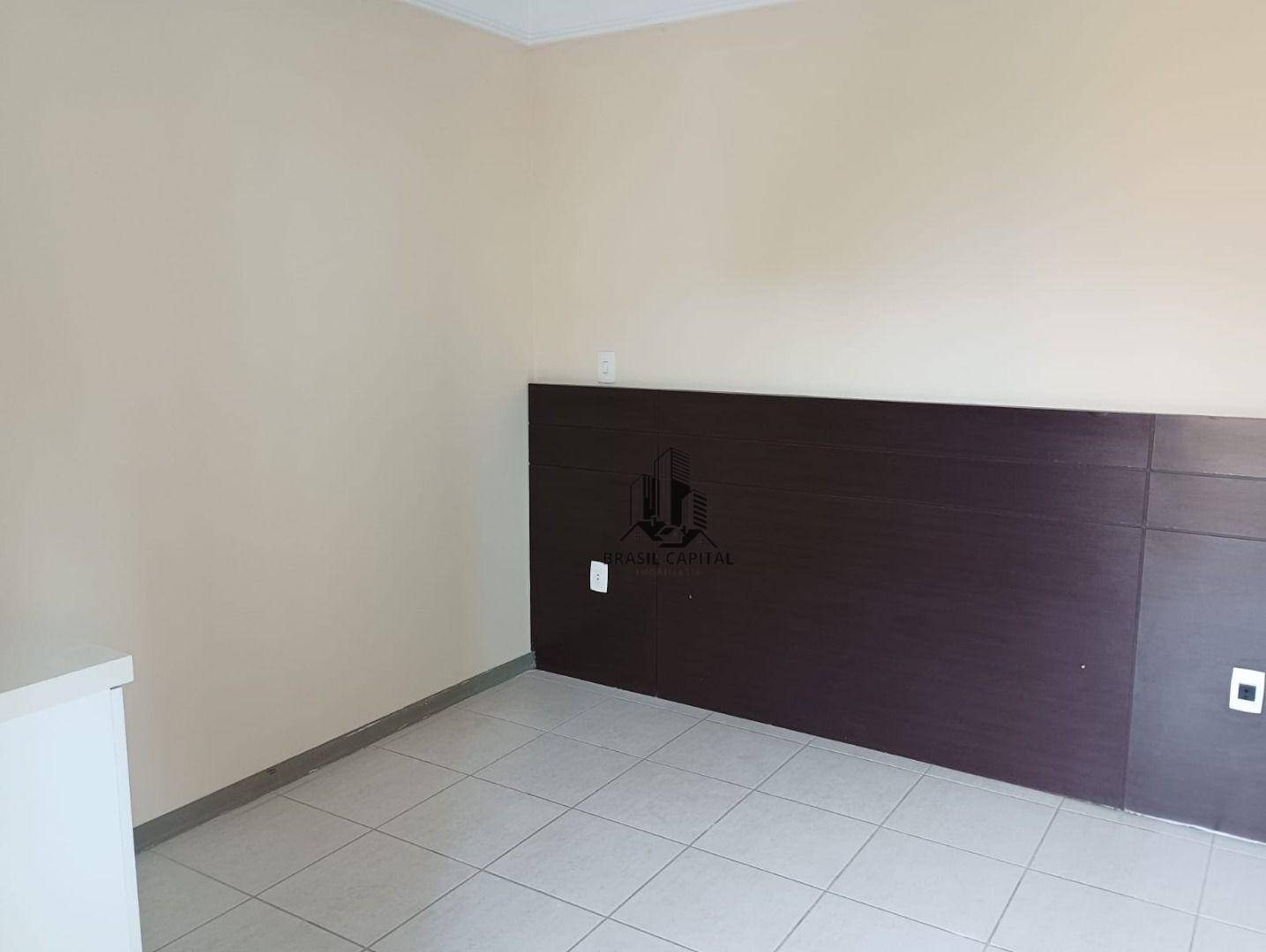 Apartamento para alugar com 3 quartos, 87m² - Foto 5