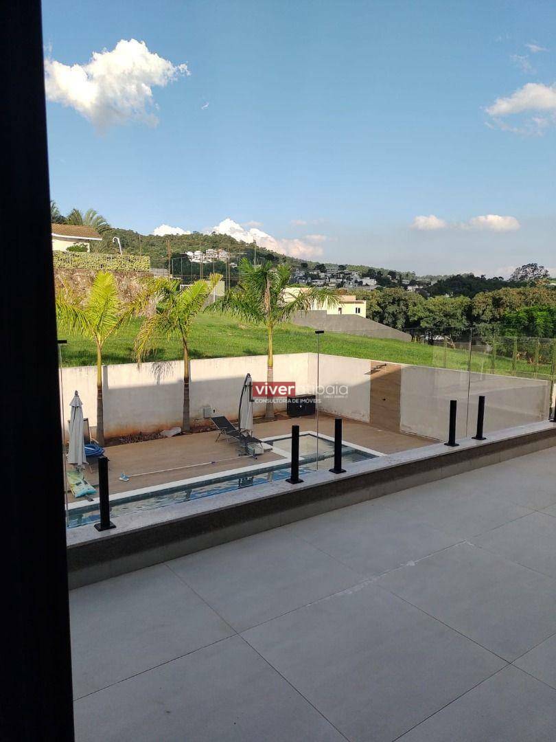 Casa de Condomínio à venda com 4 quartos, 369m² - Foto 4