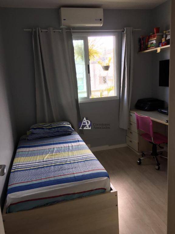 Apartamento à venda com 2 quartos, 72m² - Foto 4