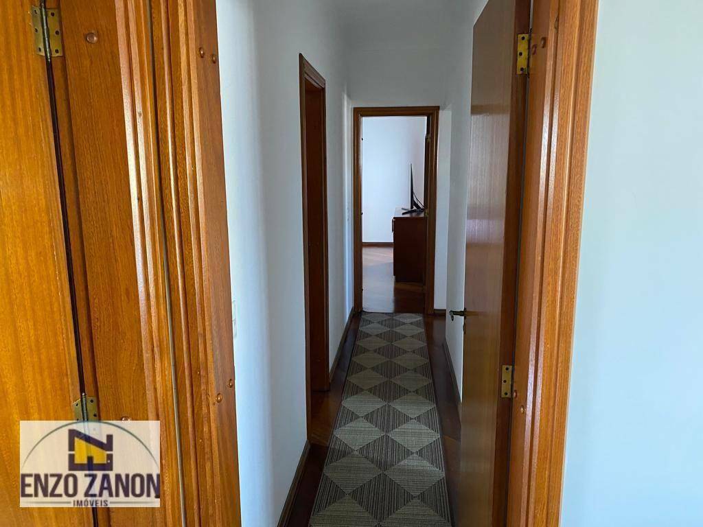 Apartamento à venda com 4 quartos, 185m² - Foto 9