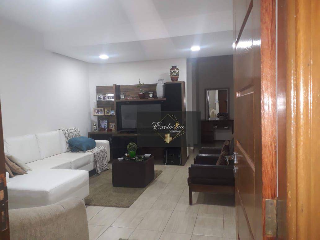 Casa à venda com 3 quartos, 236m² - Foto 14