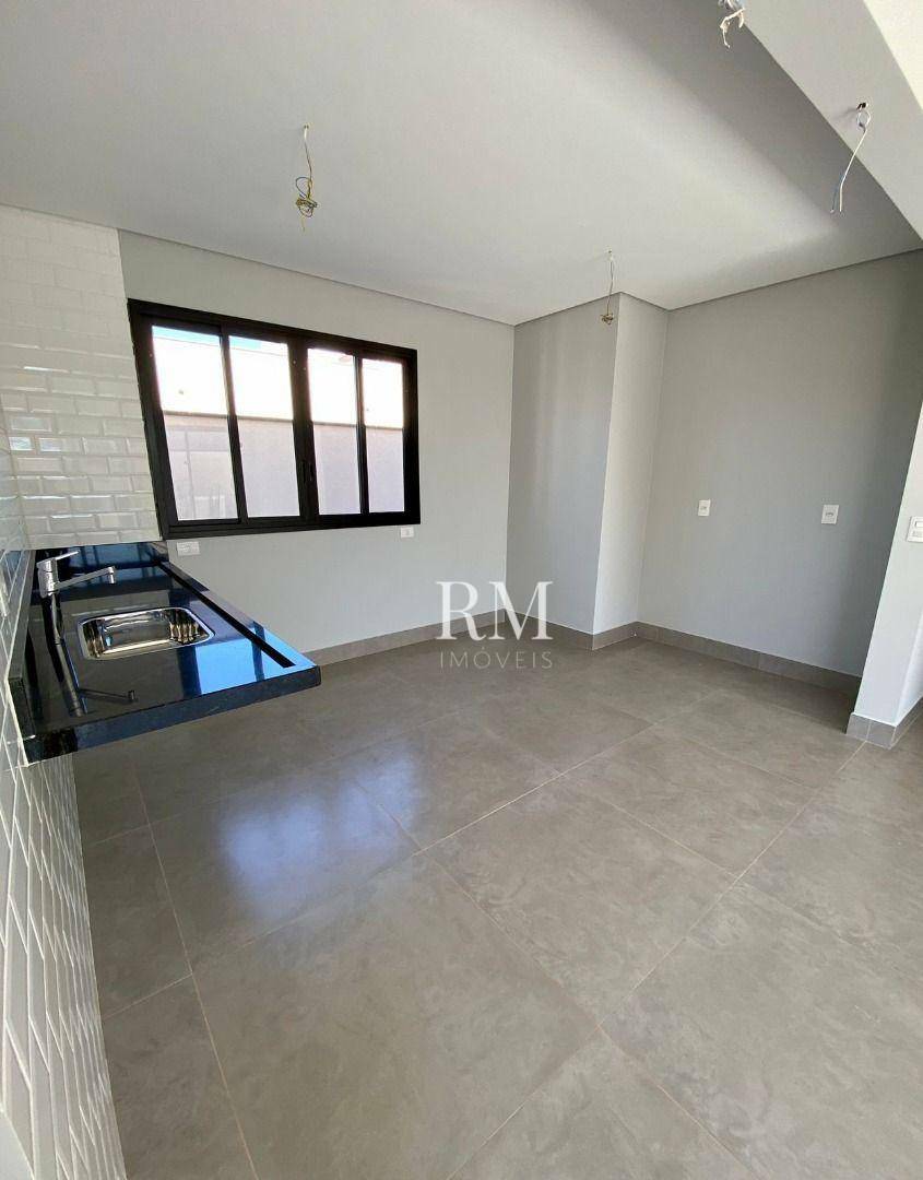 Casa de Condomínio à venda com 3 quartos, 200m² - Foto 4